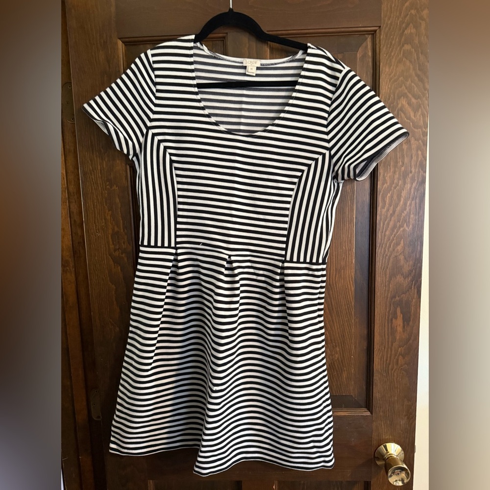 J Crew Factory W Sz14 Black White Striped Fit & Flare Short Sleeve Dress A0120